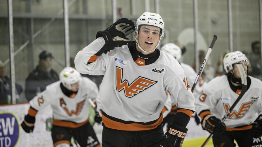 Winkler Flyers Vs. Portage Terriers Oct. 6th